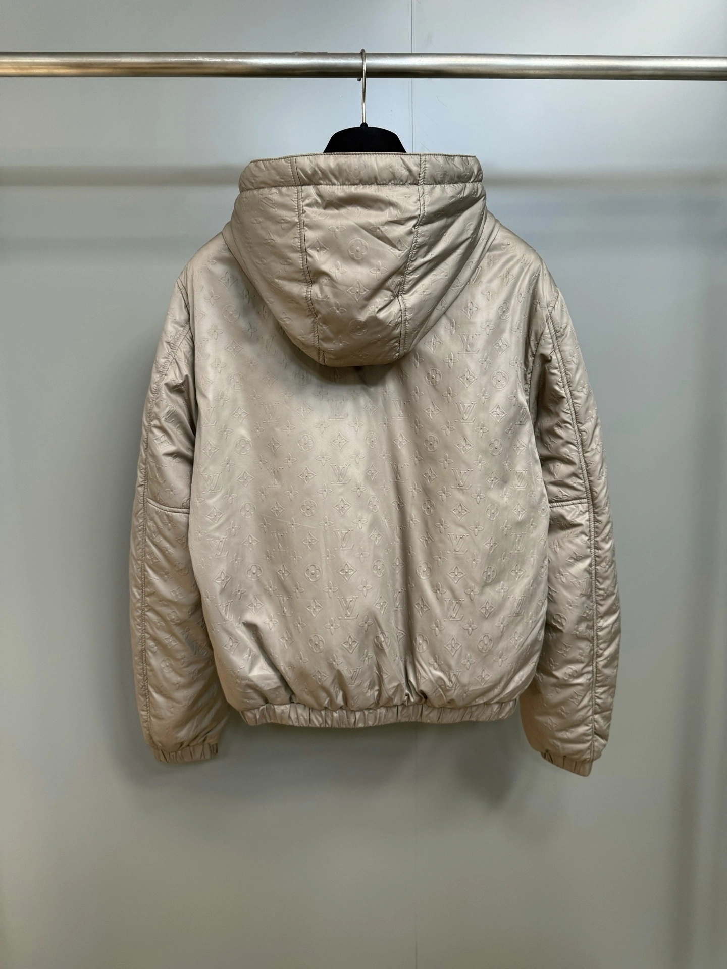 wg.luxury-- 8V item: E-F000J0515